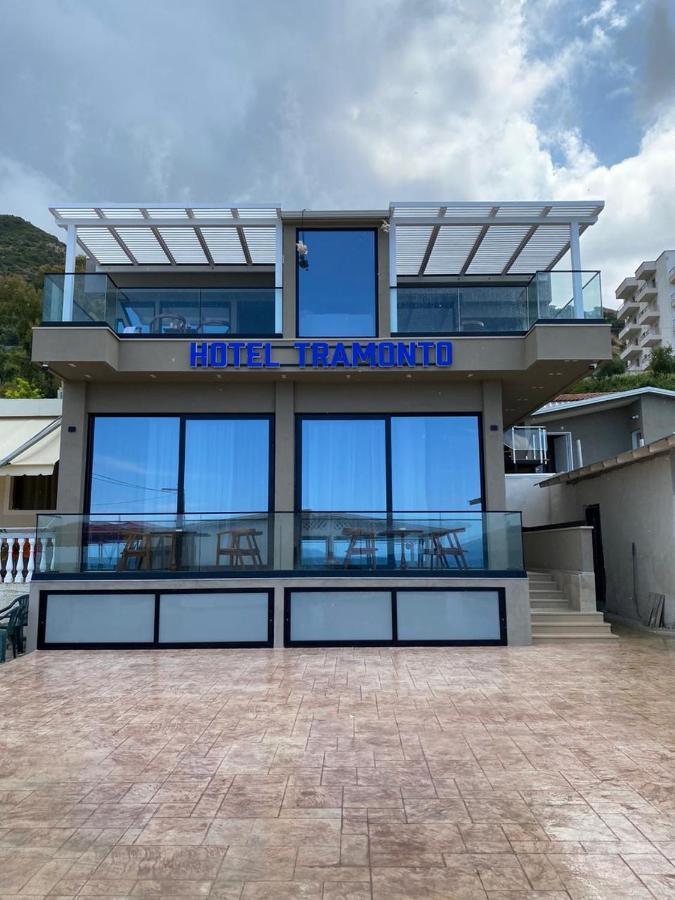 Villa Tramonto Vlore Radhimë Exterior foto