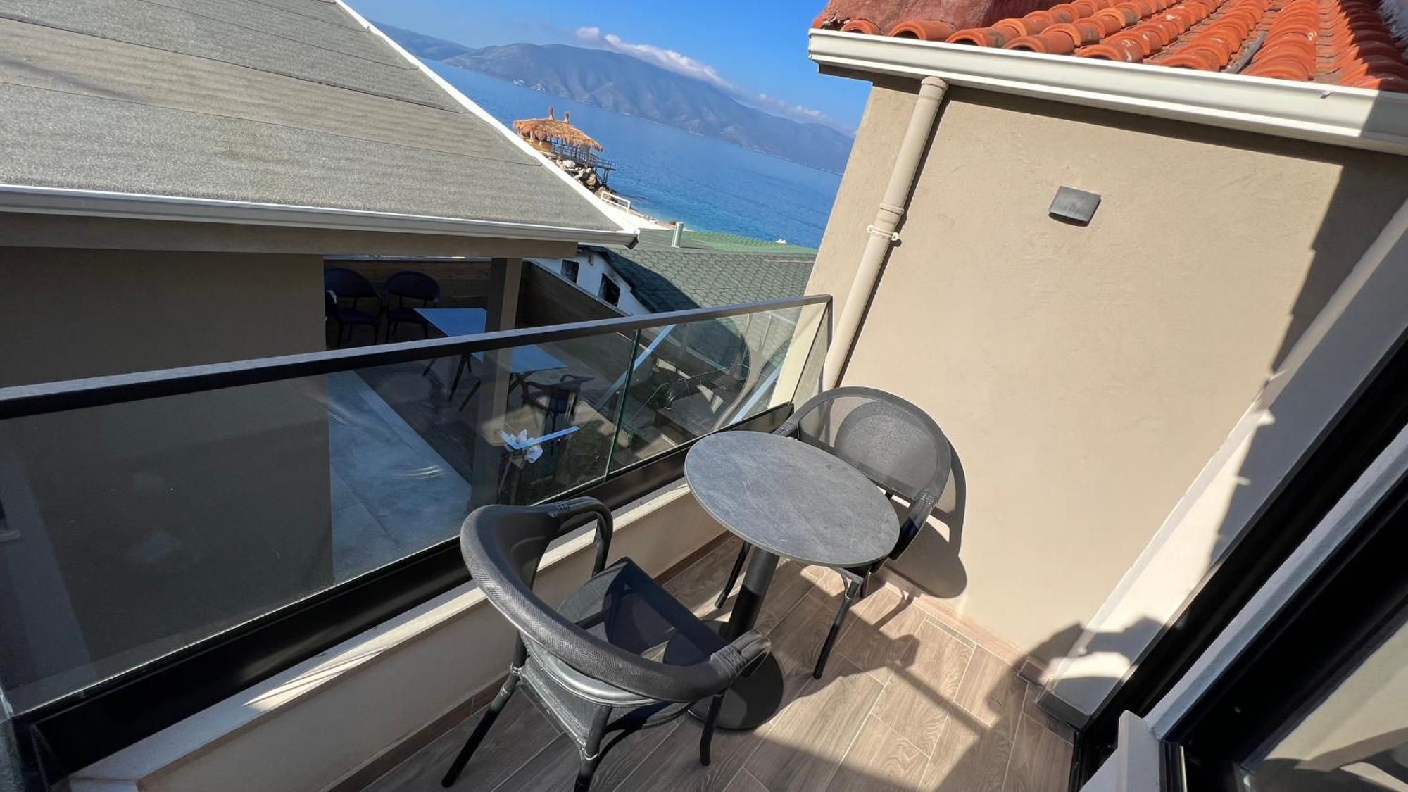 Villa Tramonto Vlore Radhimë Exterior foto